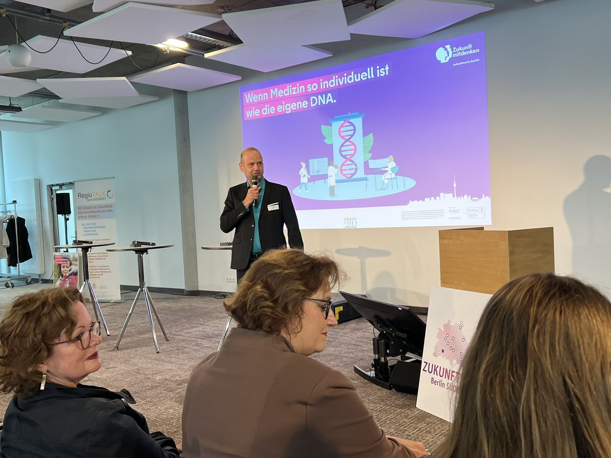 healthcare_de's tweet photo. Leibniz-Konferenz 70 Jahre #DNA mit „Zukunft (der Medizin) mitdenken“ ▶️ Regionalinkubator Berlin Südwest #RIK + @zukunftsorte: Forschung + Translation, mit #FUBIC als künftigem Rahmen für Ausgründungen▶️ @FU_Berlin @MP_Innovation @ChariteBerlin @ZuseInstitute @BAMResearch & mehr https://t.co/e4s0YSTd1F