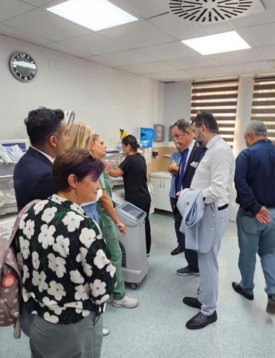 RPIZone21b's tweet photo. @Rotary2430Bolge Hypothermia device was delivered to Adana Marsa Hospital by #Rotary Club of Adana Tasköprü-D.2430. 
#rotarydistrict2430 #d2430 #zone21b #rotaryzone21b #publicimagezone21b
https://t.co/6ZL5fRskSY https://t.co/5PC7PBdqx4