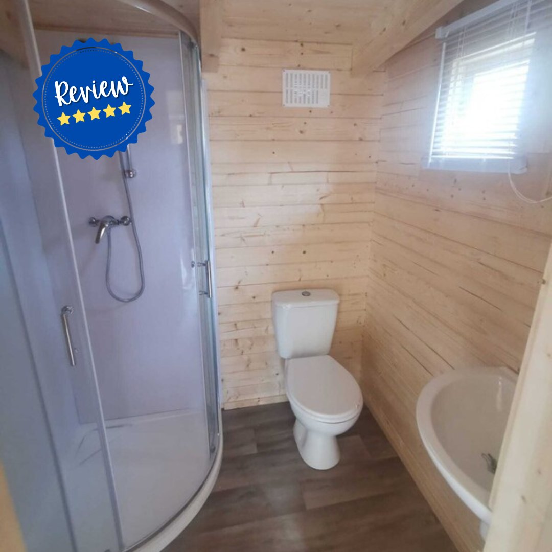 Homestay.com tweet media