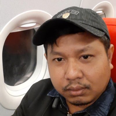 Elonmao1981's tweet photo. #NewProfilePic https://t.co/kTB7zjnWX5
