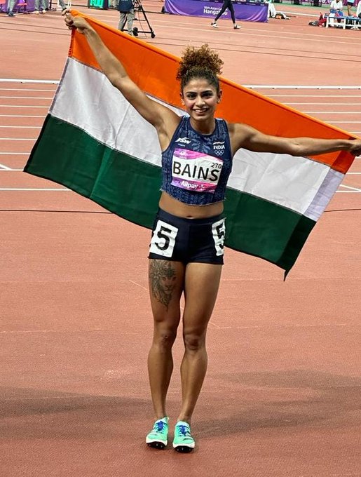 rahulrathoreit's tweet photo. Another Silver for India in the Women's 800m event at the Asian Games. Congratulations @HarmilanBains on this splendid performance. She is a great source of inspiration for all aspiring athletes.@rahulrathoreit
#today #Trending #games #event #YouTube #Instgram #Twitter #India https://t.co/5WLLDlGRUP