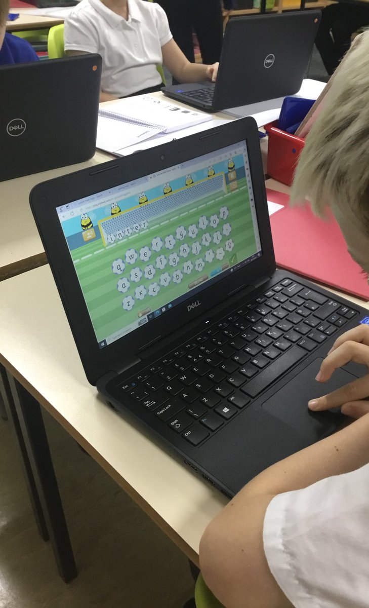 LeysFarm's tweet photo. Year 4 are busy testing their weekly spellings on Spelling Shed this morning. #LFJSEnglish #LFJSSpellings @SpellingShed https://t.co/Ehn9FPi5HK