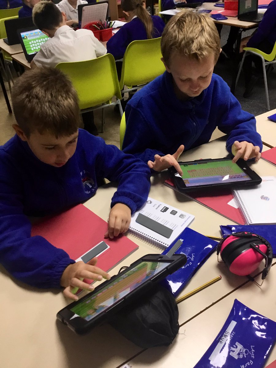 LeysFarm's tweet photo. Year 4 are busy testing their weekly spellings on Spelling Shed this morning. #LFJSEnglish #LFJSSpellings @SpellingShed https://t.co/Ehn9FPi5HK