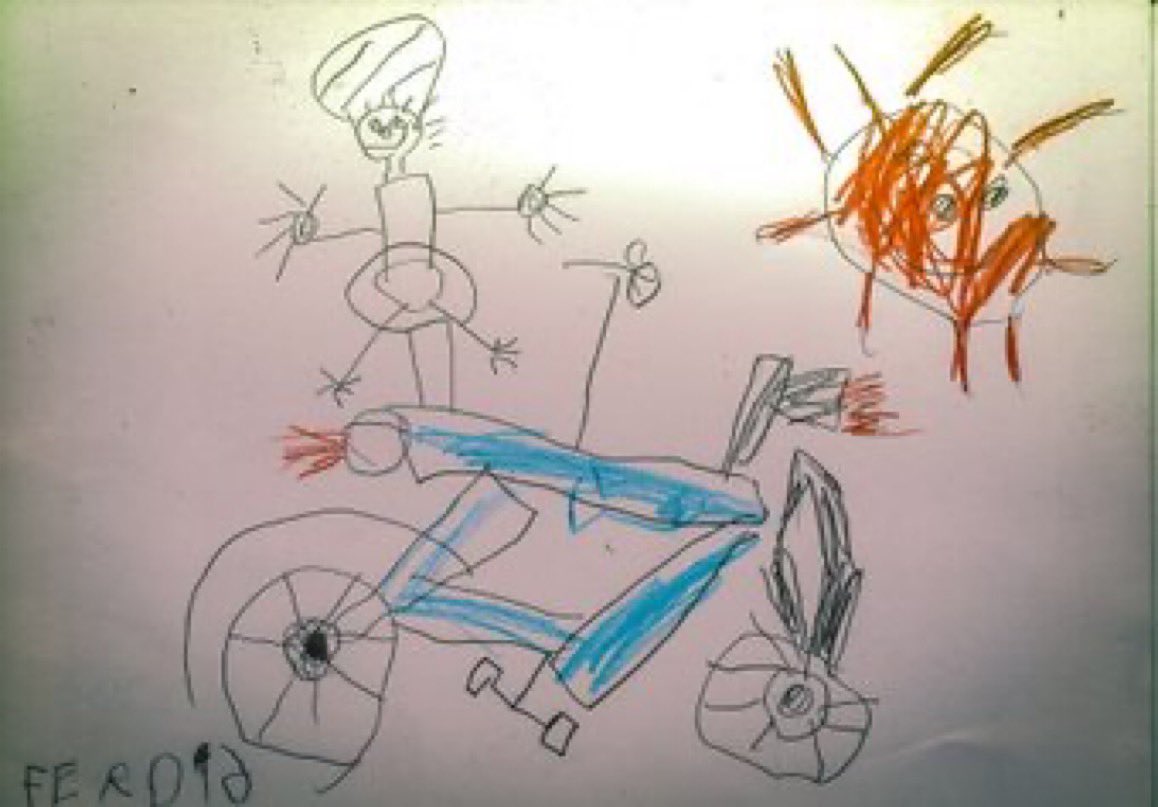 hummelbike's tweet photo. Nach einem aufregenden Tag voller #Entdeckungen und #Abenteuer mit der #KidicalMass, kommt der 6-jährige Ferdi aus #Hamburg wieder glücklich zu Hause an. https://t.co/zzRHgtJVjU