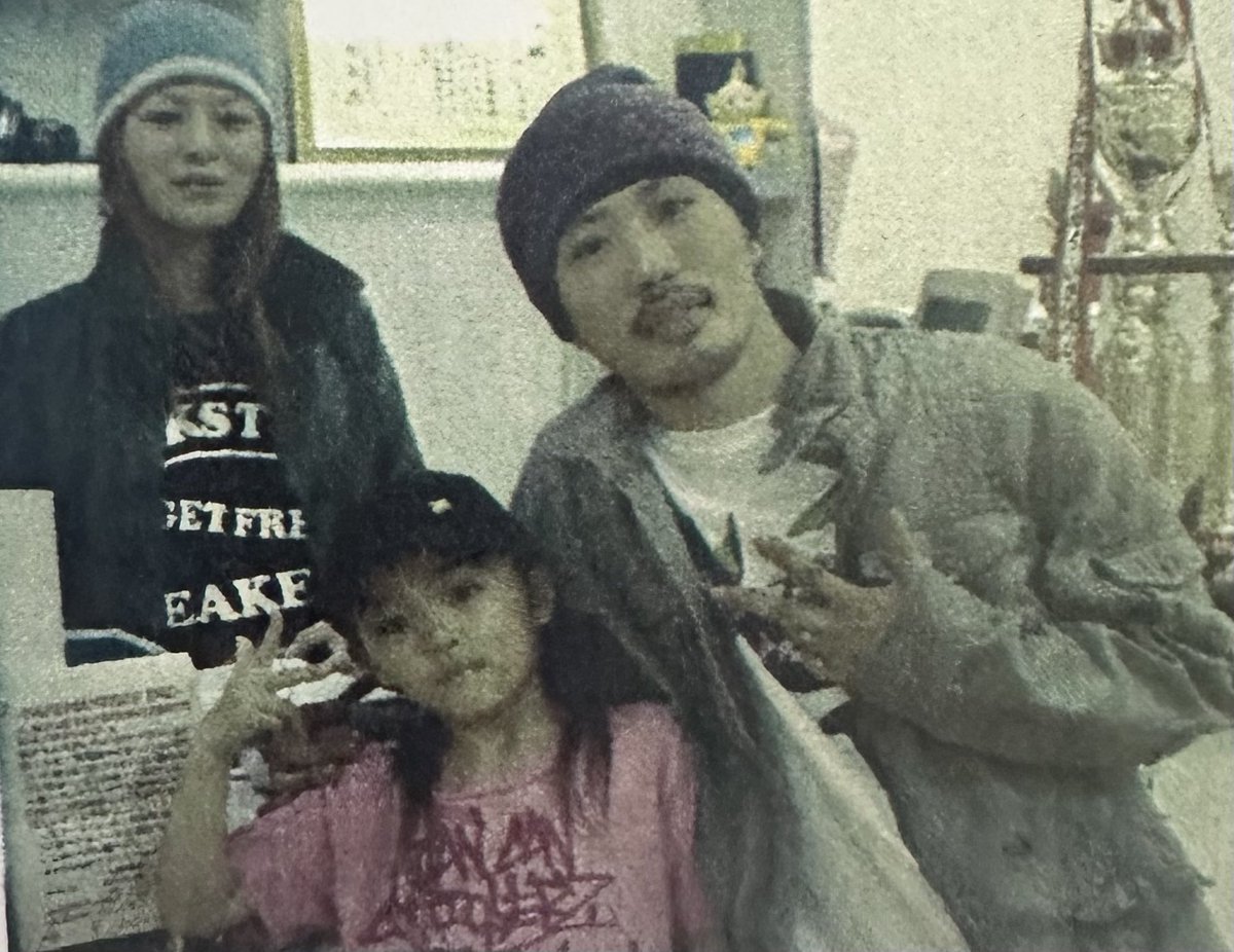 aomorinka's tweet photo. 16TH ANNIVERSARY🎉🧡!!!!
@_onemove_ 

あっという間の16年。
ここまで続けてきた父と母に最大のリスペクトを！！！
いつまでもみんなの ”Home” であり続ける❤️

DANCE STUDIO ONEMOVE
📍Aomori,Japan🇯🇵 https://t.co/7vvRa9YGe3