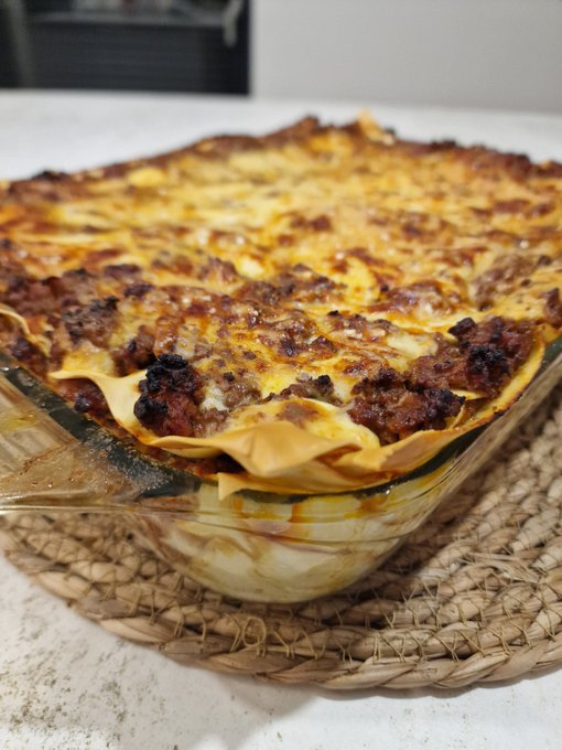 Hier, pr&eacute;paration de Lasagnes🤤 premi&egrave;re fois que je fais mes p&acirc;tes maison 🥰 vivement que je reprenne