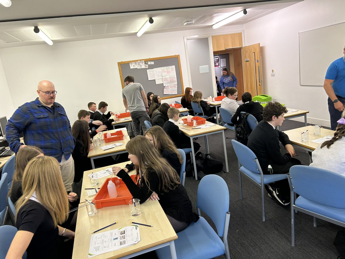 brannockscience's tweet photo. S2 pupils attended the fantastic @DYWLED Stem Into STEM event yesterday. They attended a careers fair in the morning before spending time in various workshops in the afternoon. A big thanks to everyone involved and a massive well done to the pupils who were brilliant all day! https://t.co/VP5SIyXRO4