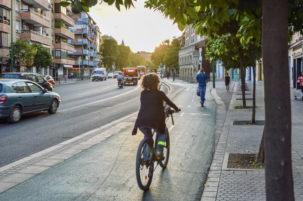 Melissa & Chris Bruntlett tweet media