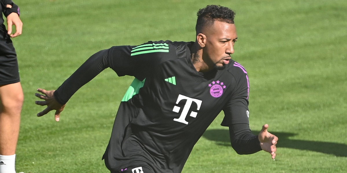 iMiaSanMia's tweet photo. BREAKING: Bayern have decided NOT to sign Jérôme Boateng. The defender won't get a contract [@cfbayern, @linner_nicolas] https://t.co/Bq35Dqb2VE