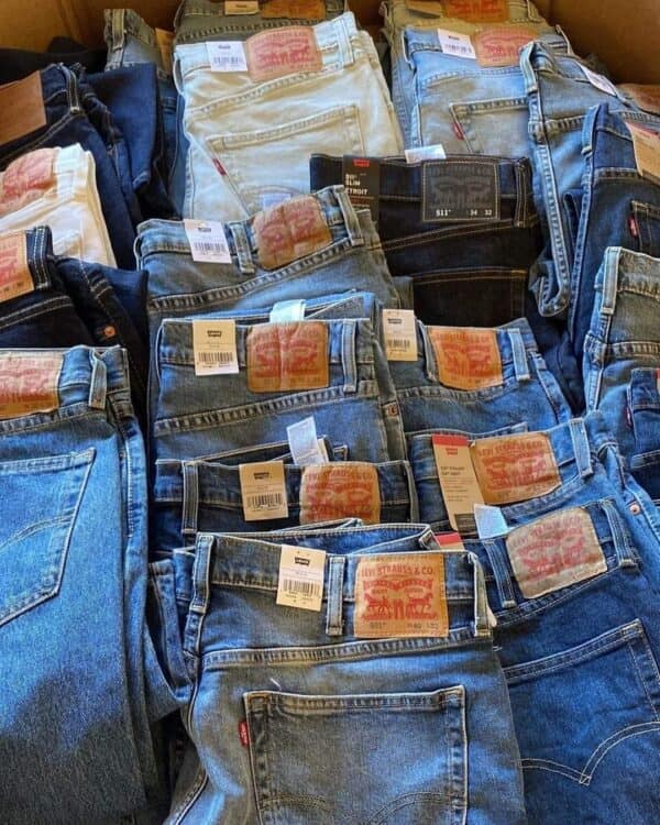 bulk_liquidator's tweet image. New arrivals jeans available wholesale price all sizes available.

A pallet of jeans contains 300 piece

All brand new originals.

Shipping delivery and pickup accepted.

Cotton By Cotton Lycra💯💯 all sizes available

Order online 👇bulkliquidators.store/index.php/prod…