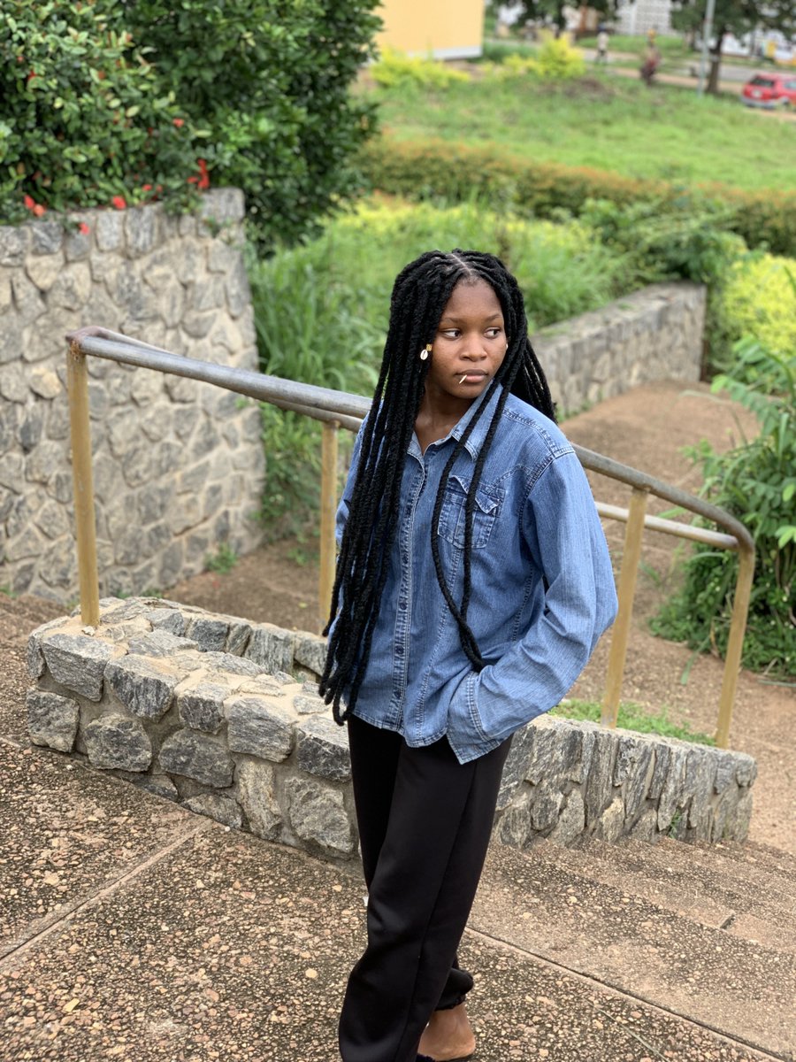 Dee_Floki's tweet photo. I’m black😌 and I love anime♥️ https://t.co/wtWaNRAayY