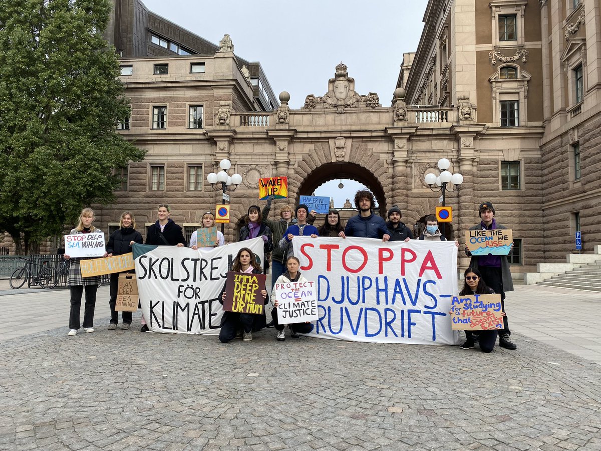 Climate strike week 268. #FridaysForFuture #ClimateStrike