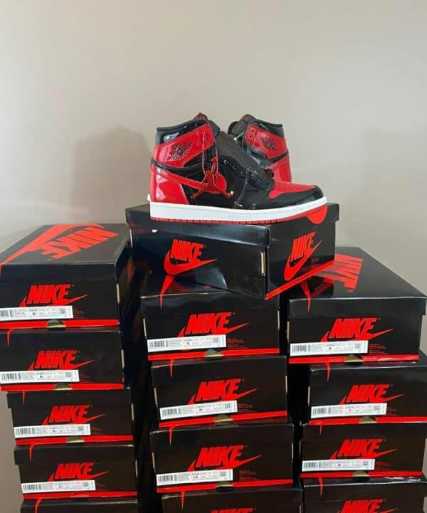 bulk_liquidator's tweet image. Authentic Nike sneakers pallets
This pallets contains 60 pairs of mix authentic Nike for both men and women .

$800 per pallet 

Visit our warehouse at 3427 Silica Rd, Sylvania, OH 43560, United States

Call or message (330) 249-1659

Order online 👇bulkliquidators.store/index.php/prod…