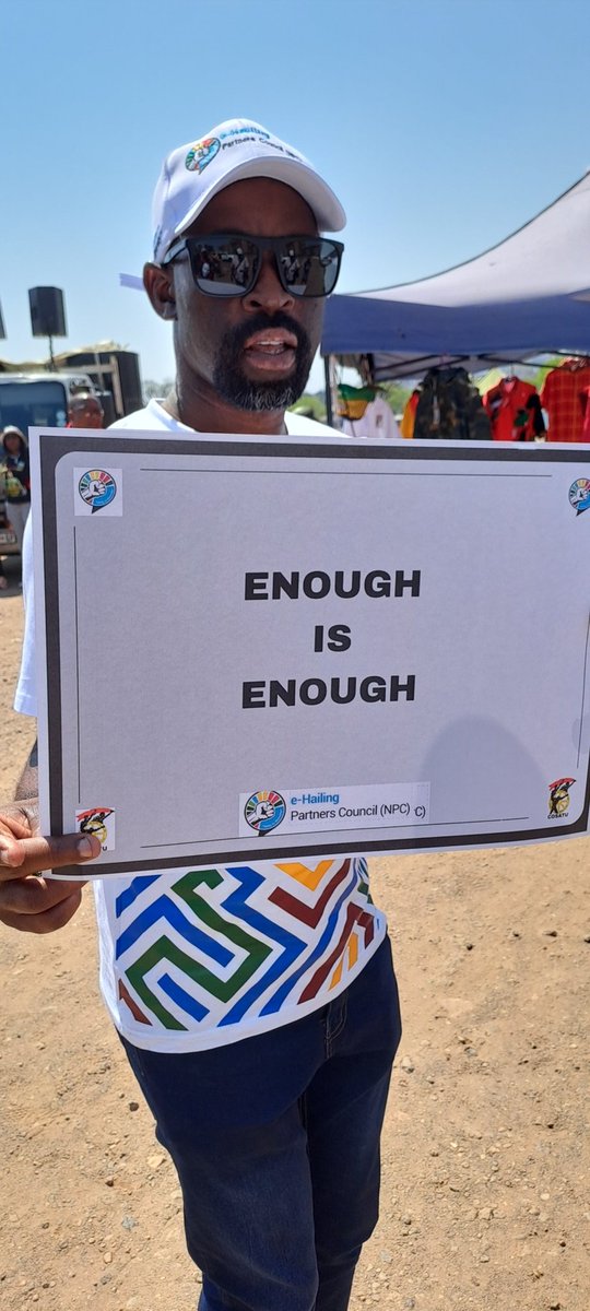 _cosatu's tweet photo. Workers demand halting of retrenchments across all sectors of the economy and call on employers to support #DecentWorkAgenda in South Africa @SAfmRadio #InternationalDayforDecentWork #CosatuDecentWork https://t.co/vaxXEr9OkH