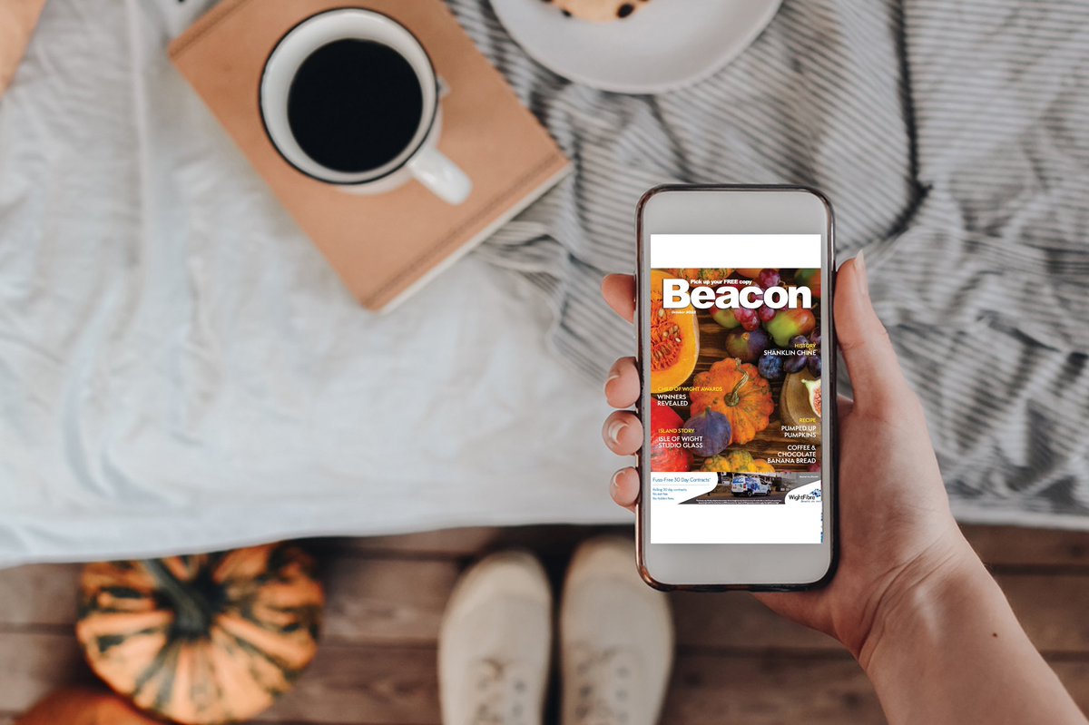 IWBeaconMag's tweet photo. 📱The October edition is now in shops – and available to download. 

🎃 This month, we share autumnal recipes to help warm you up as the temperatures drop. We take a look back at the history of Shanklin Chine – and Isle of Wight Studio Glass share their fascinating story with us. https://t.co/f9k69bPjjF