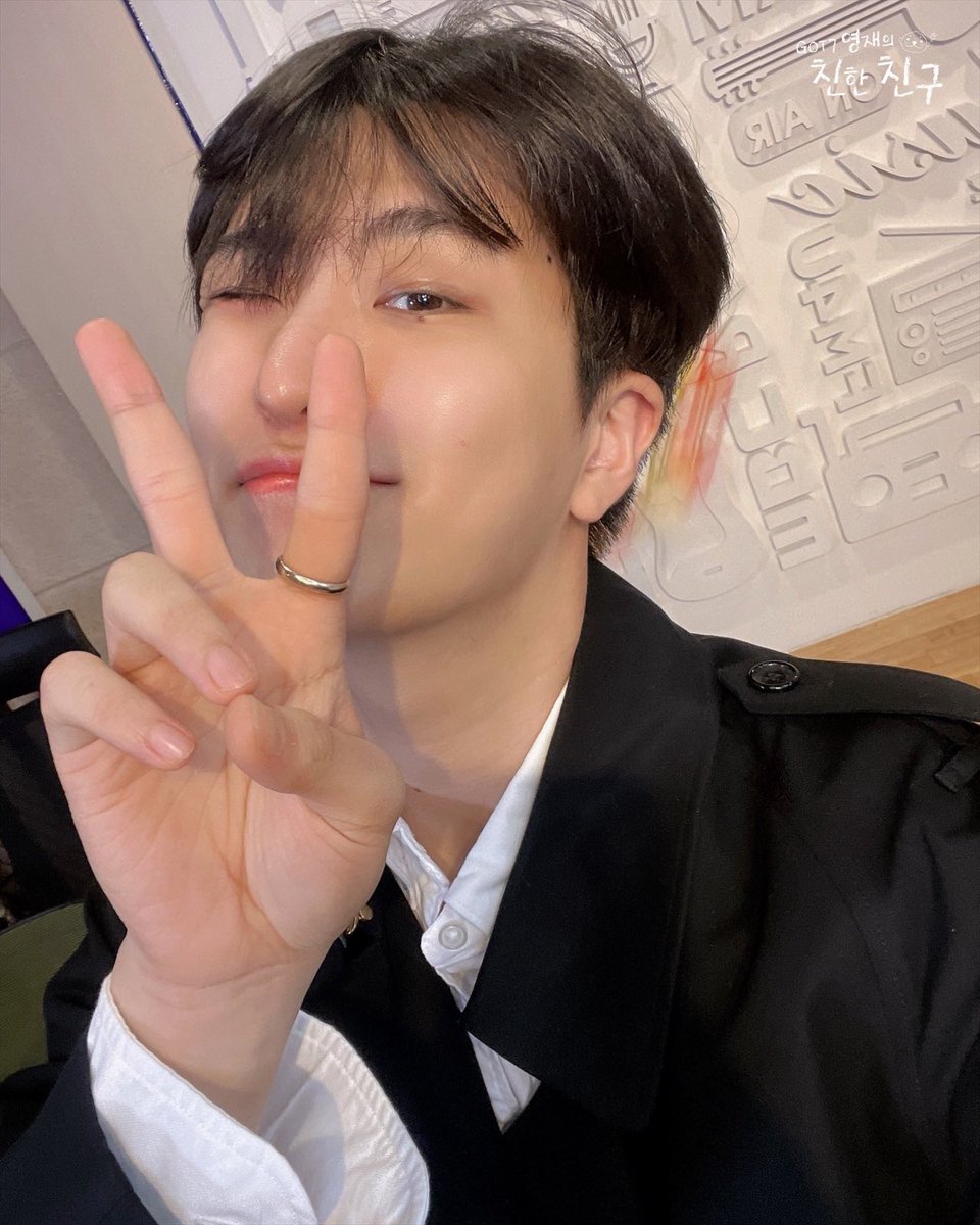 beeluvritz's tweet photo. Happy Friday ~ 😙🫰🏻✌🏻

🩵 @GOTYJ_Ars_Vita  🍀

#YOUNGJAE #영재 #최영재 #Daidi #달디 https://t.co/H3qam7VdLj