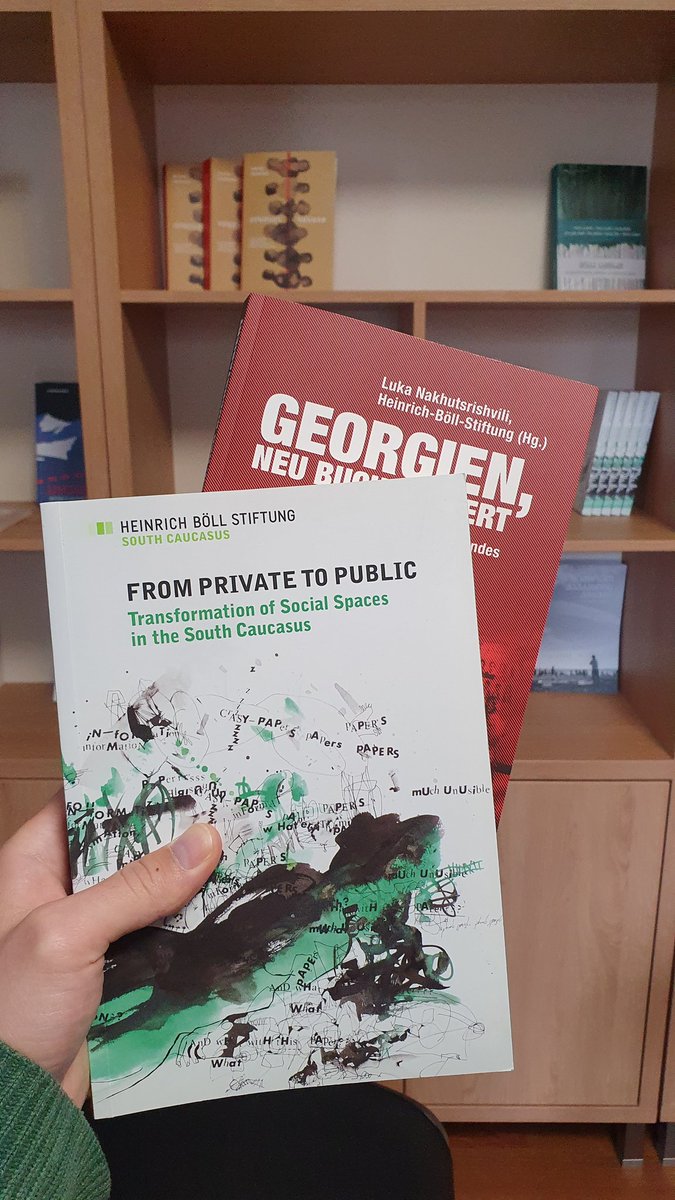 So excited to join the summer school on the current Situation in Georgia. Especially interesting to hear about the work of Heinrich-Böll Foundation in Tbilisi, the work of civil society and the immense importance of next years elections☝️

Some scary parallels to Orbán...