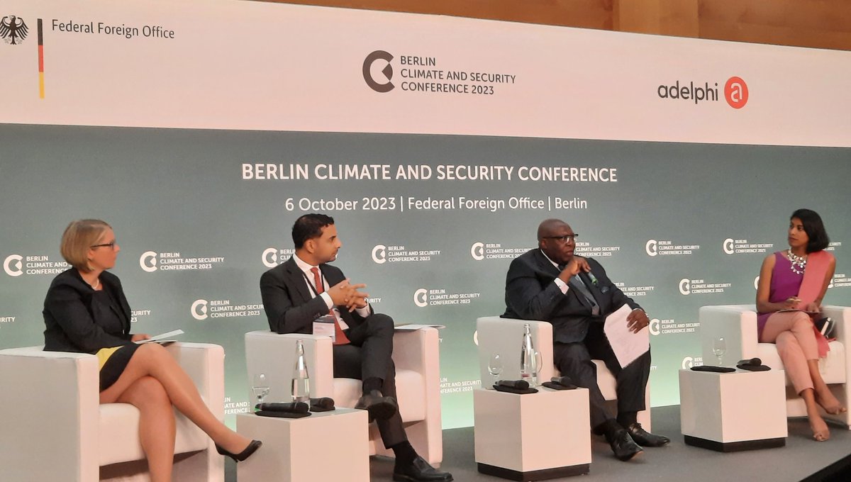 🌱☮️ A good start to the Berlin Climate Security Conference: Kenyan Ambassador's encouraging call '..we need a team to win the climate crisis' and for that we also 'need to tap into civil society expertise..and a sound knowledge base' Looking forward to dive deeper! #BCSC2023