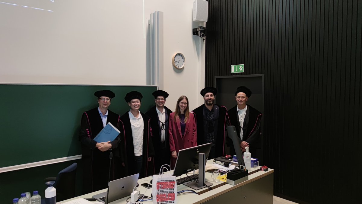 Leuven Brain Institute (@leuvenbrainins1) on Twitter photo About last Friday: 4 PhD defenses by LBI members
Axonal regeneration in adult zebrafish🐟by <a href="/vandyckannelies/">Annelies Van Dyck</a> from <a href="/LabMoons/">MoonsLab</a> <a href="/BiologyKULeuven/">Biology | KU Leuven</a>
Profiling early-life social development in laboratory mice 🐁 by <a href="/carmen_winters/">𝕊 𝕥 𝕠 𝕣 𝕞</a> from <a href="/BiolPsychol/">LBP</a> <a href="/PPW_KULeuven/">PPW_KULeuven</a>
#WomeninScience
1/2 About last Friday: 4 PhD defenses by LBI members
Axonal regeneration in adult zebrafish🐟by <a href="/vandyckannelies/">Annelies Van Dyck</a> from <a href="/LabMoons/">MoonsLab</a> <a href="/BiologyKULeuven/">Biology | KU Leuven</a>
Profiling early-life social development in laboratory mice 🐁 by <a href="/carmen_winters/">𝕊 𝕥 𝕠 𝕣 𝕞</a> from <a href="/BiolPsychol/">LBP</a> <a href="/PPW_KULeuven/">PPW_KULeuven</a>
#WomeninScience
1/2