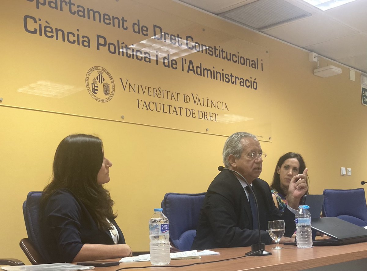 Concluimos con la amnistía proyectada y su juicio de constitucionalidad <a href="/VteGarrido/">Vicente GarridoMayol</a> <a href="/Felix_Crespo_/">Felix Crespo</a> <a href="/DretUV/">Facultat de Dret UVEG</a>