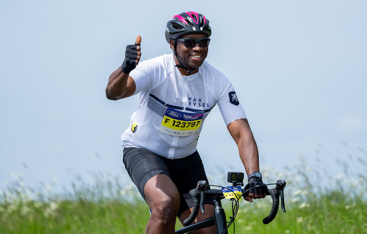 RideLondon's tweet image. Thumbs up if you are heading out on the bike this weekend 👍 🚴

#FordRideLondon