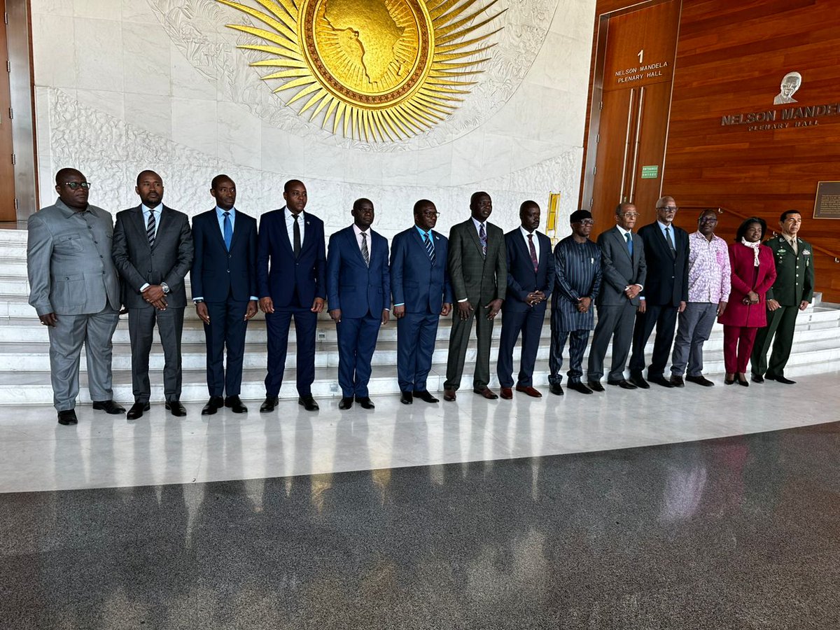 RwandaMoD's tweet photo. Today, 6 October 2023, the CDS RDF, Lt Gen MK Mubarakh attended the "MEETING OF CHIEFS OF DEFENCE OF THE QUADRIPARTITE" held in Addis Ababa, Ethiopia. https://t.co/Q5KQ1sN5x6