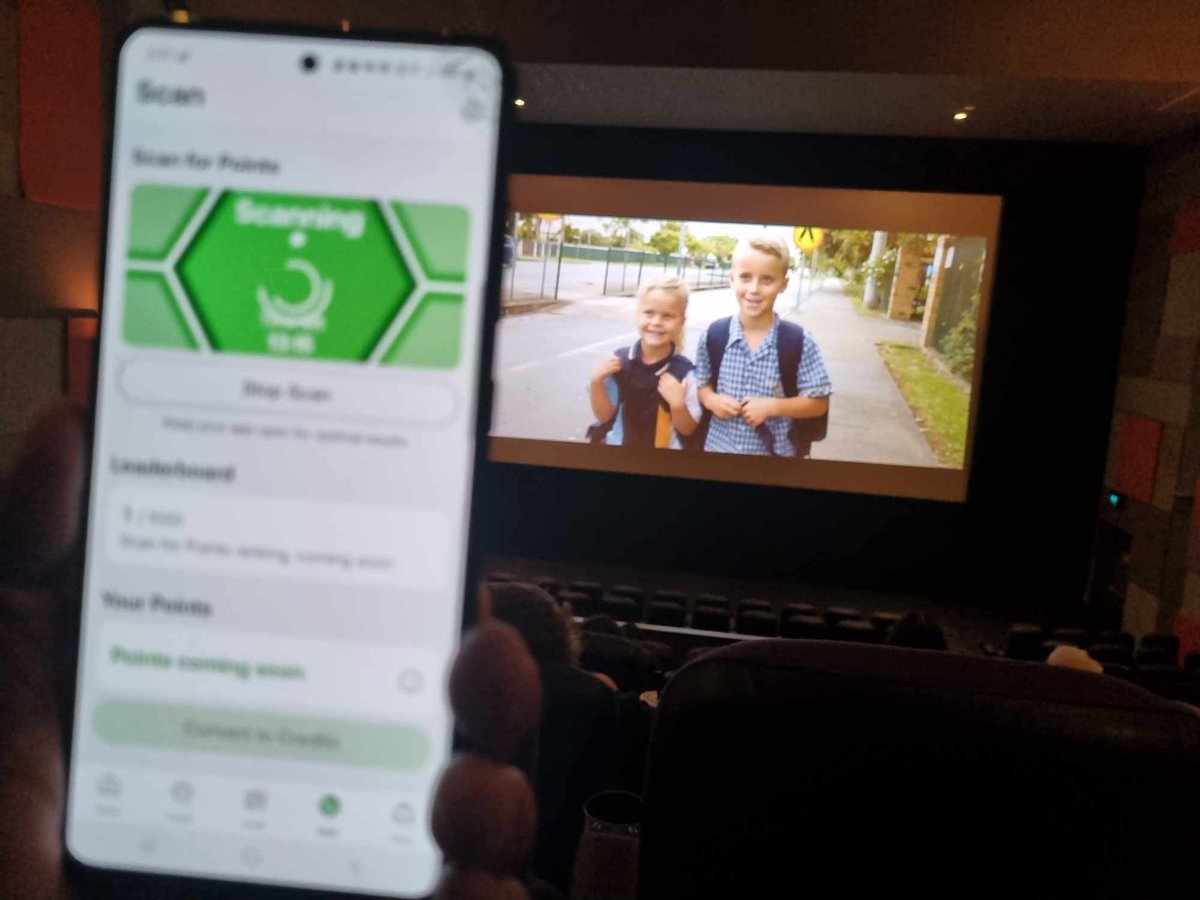 Here at the Victoria Point Cinema, Brisbane, Australia with my darling.  No kids. Let's go <a href="/WorldMobileTeam/">World Mobile</a> 👏🏽🙏🏽