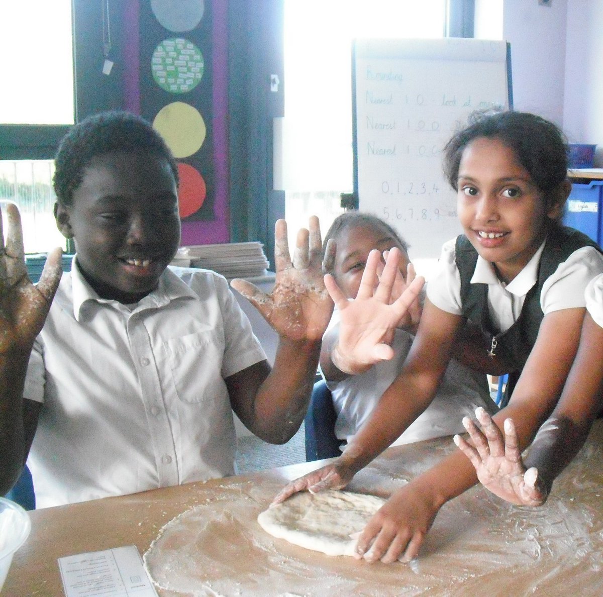CCESchool's tweet photo. Year 4 Salisbury Class made Pizza during their DT Lesson.

#Trinitas #CCE https://t.co/g4KGG3KqIR