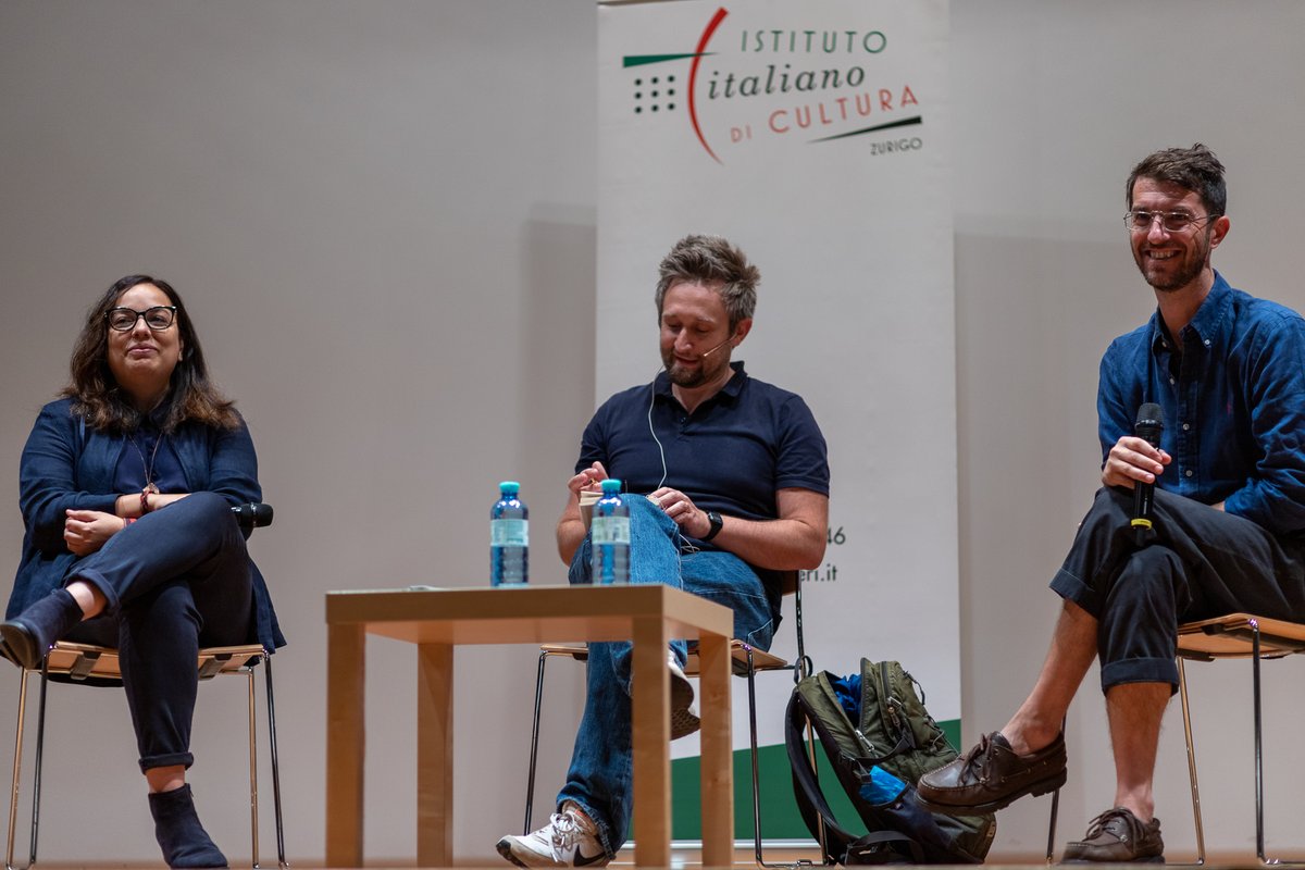 iiczurigo's tweet photo. 1
LE PERFEZIONI EXPAT
Già un quarto di secolo fa si parlava di cervelli in fuga: dopo vent’anni l’espressione non si usa ormai più e forse è il caso di vedere dove questa fuga ha portato, o a che punto è. 
#IICZurigo #VincenzoLatronico #IsabellaSorace #LePerfezioni #Expat #Zürich https://t.co/SqWwzCxDVP