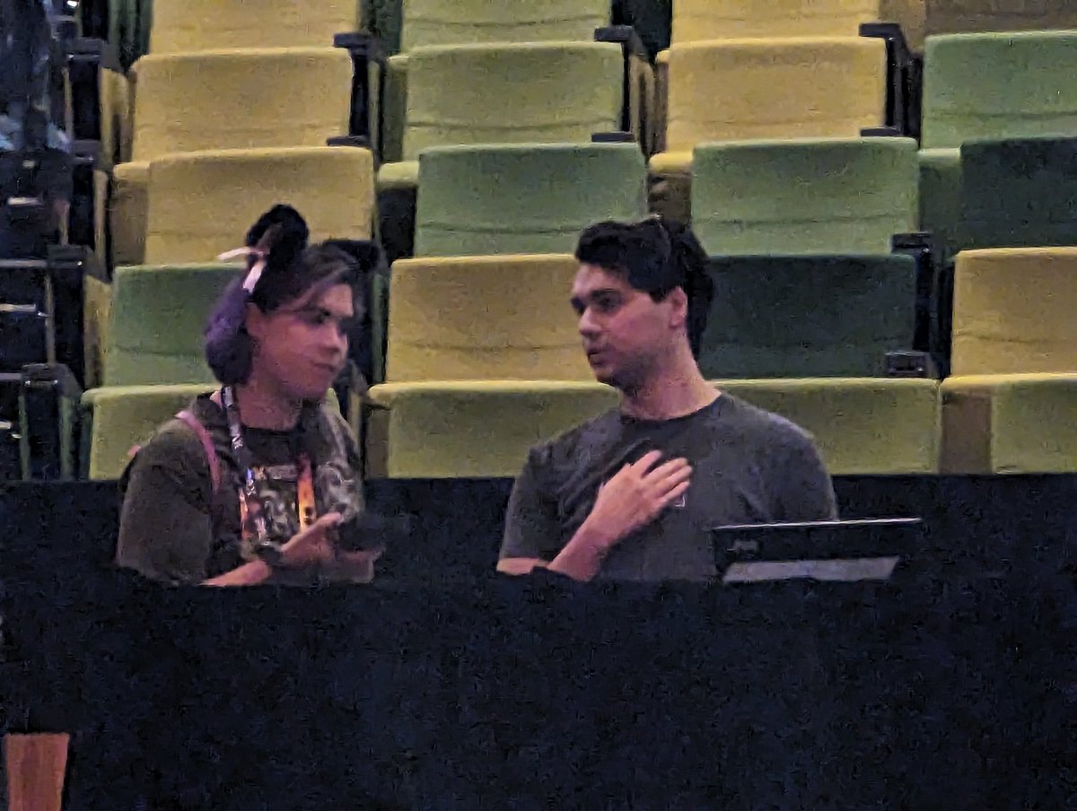 GTA RP panel is now 🙌

twitch.tv/pax2

<a href="/ModestPelican/">Modest Pelican</a> <a href="/laurencat/">Lozdog</a> <a href="/cutei/">cutei</a> <a href="/ScarAustralian/">ScarAus</a> @SannOfMann <a href="/heyimzed1/">heyimzed</a> ♥️