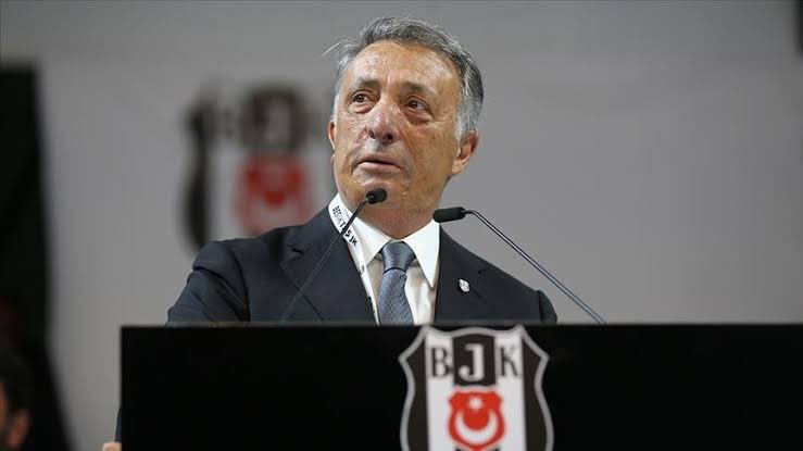 Guardsports's tweet photo. Son Dakika !!!

Şenol Güneşin ayrılık kararının ardından Beşiktaş yönetimi olağanüstü seçim kararı aldı. https://t.co/TmDJ1GCBPx