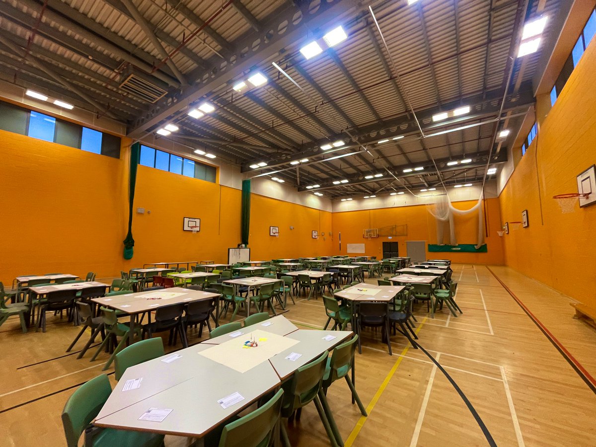 The ‘NUSA’ Way is helping others. Happy to be hosting all #Primary Schools in our trust, showcasing #AmazingNUSA 😍💖💜 Happy FriYay everyone! 👑 #NUSA247