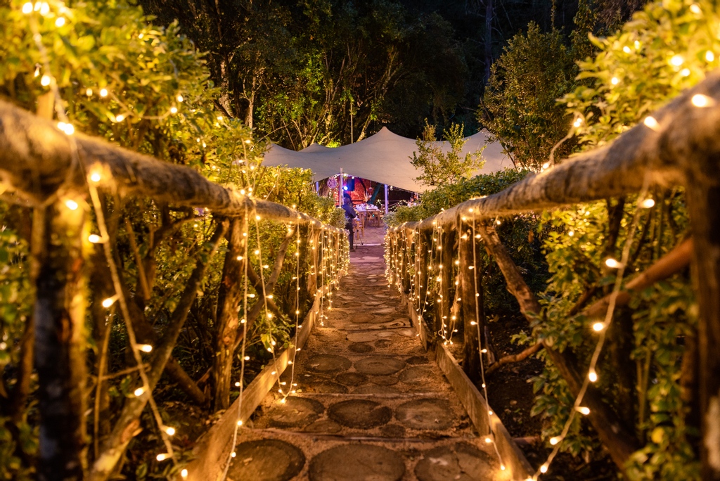 wearestawi's tweet image. Striking the right chord at the IFC retreat with 'Team Beatz' in 2022!  Team Beatz is a fun and uniting experience that has your participants all creating one musical masterpiece.

#createtheexceptional with #stawiexperiences
⁠