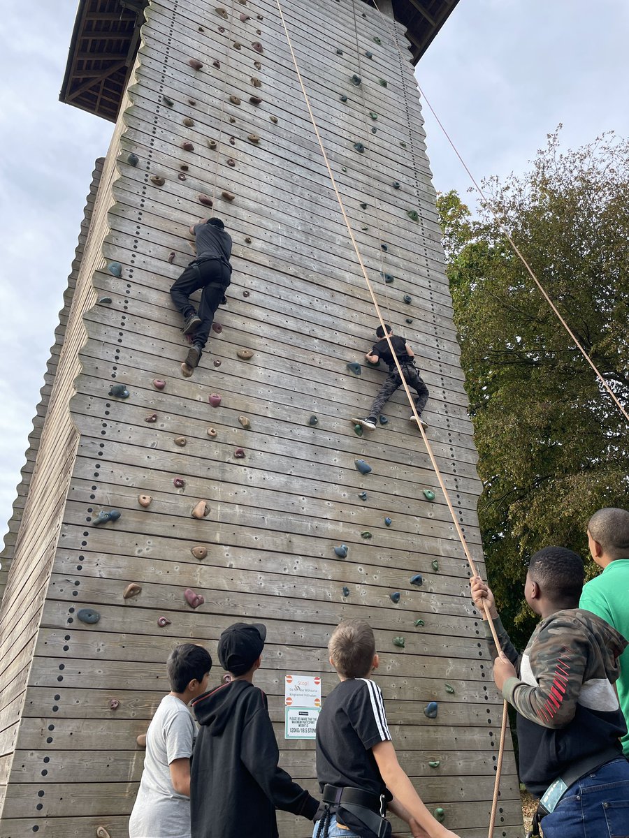 Drew Primary tweet media