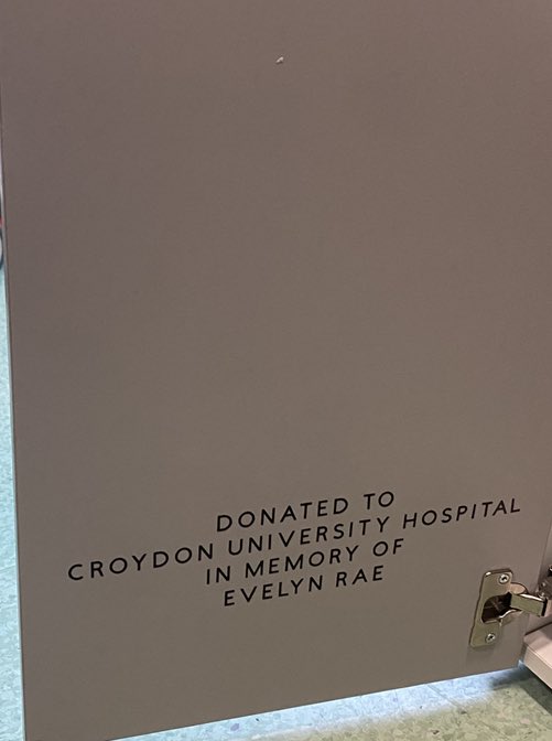The parents of a baby who sadly passed away in our unit, have recently donated a fully stocked wardrobe for new parents. Our neonatal team were moved, by the thoughtful act as well as the funds raised and donated in their daughter’s memory. Thank you, Lauren and Connor 💙