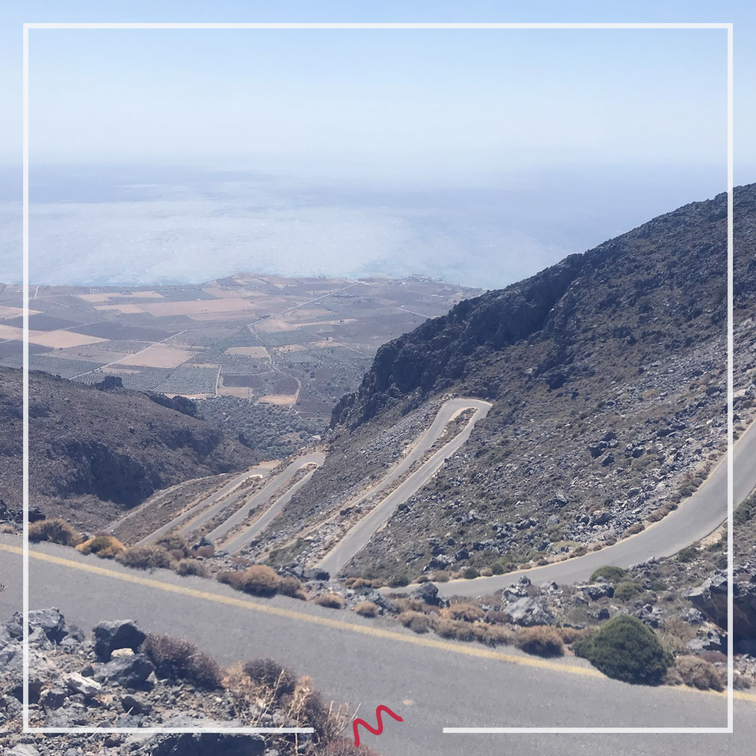 How about a taking off to Greece today? 🇬🇷  The Greek mainland is perfect for some motorcycle cruising.    #calimoto #calimotour #calimotoapp #motorcycle #curvyroads #windyroads #puremotorcycling #motorcycleride #nomorestraightroads #motorcycletrip #motorcycleadventure