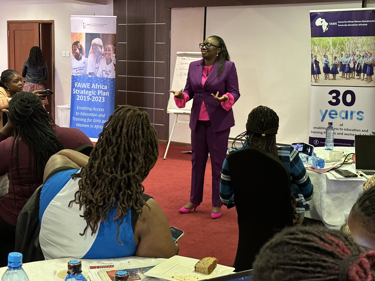 FAWE Africa (@rsfawe) on Twitter photo “We keep saying ‘beauty with brains’ but never say ‘handsome with brains’ what are we saying? That there’s such a thing as beauty without brains?” <a href="/gloria_orwoba/">Gloria Orwoba</a>
#WomenLeadAfrica
#FAWE30 “We keep saying ‘beauty with brains’ but never say ‘handsome with brains’ what are we saying? That there’s such a thing as beauty without brains?” <a href="/gloria_orwoba/">Gloria Orwoba</a>
#WomenLeadAfrica
#FAWE30
