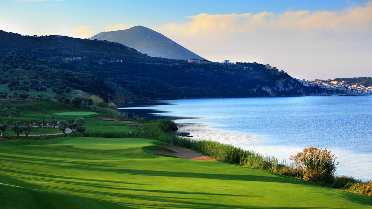 Costa Navarino Golf
The Costa Navarino golf course started the 2022 golf season with the opening of two more courses in addition to the two already existing. There are four exclusive golf courses, overlooking the historic Navarino Bay and the Ionian Sea!

choosethemoon.com/en/golf/costa-…