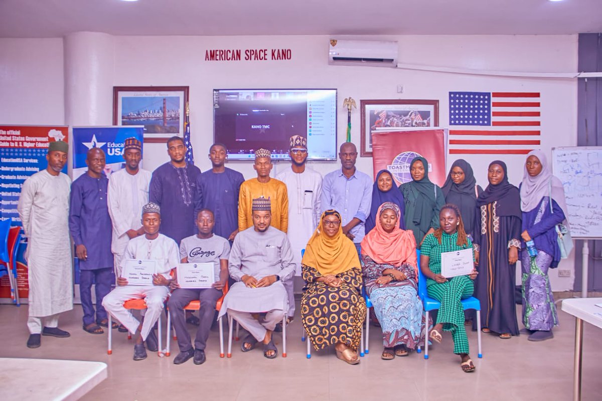 kanotmc's tweet image. Congratulations to our talented members who showcased their humor and quick thinking on stage! 🏆👏

#Toastmasters #HumorousSpeech #TableTopics #PublicSpeaking #KanoToastmastersClub"