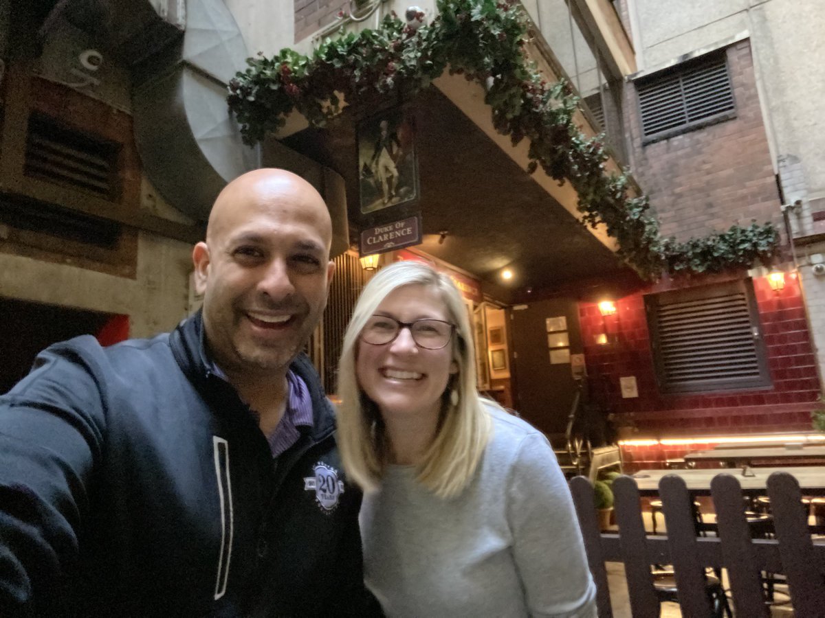 The @NIHOxCam program is truly world-wide 🌎 - great to be in Sydney and re-connect with @kristinasci who lives here and was a classmate in the program. Great conversation, we’re both now working in brain tumors 🧠 @TheAlliance05