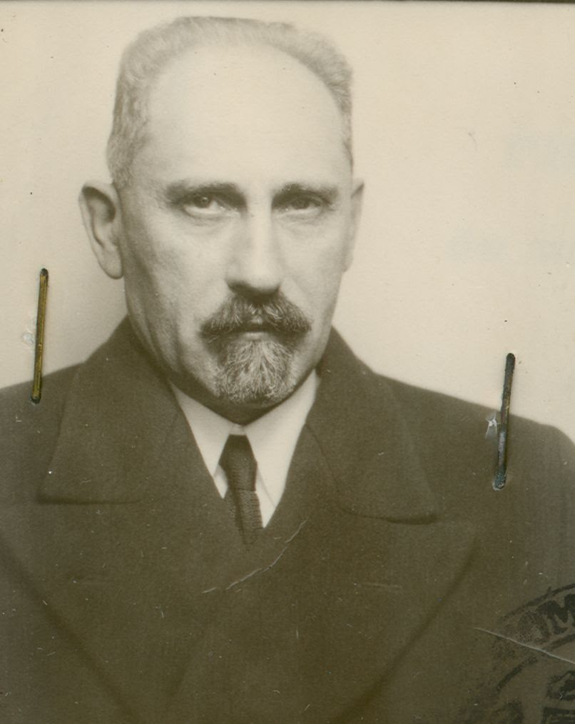 Danelleke (@danelleke13) on Twitter photo I can read the name and age of Moritz FISCHER. Moritz FISCHER was born on 13/3/1881 and was 62 years old when deported from the Dossin barracks <a href="/KazerneDossin/">Kazerne Dossin</a>
#elkenaamtelt #WeRemember I can read the name and age of Moritz FISCHER. Moritz FISCHER was born on 13/3/1881 and was 62 years old when deported from the Dossin barracks <a href="/KazerneDossin/">Kazerne Dossin</a>
#elkenaamtelt #WeRemember