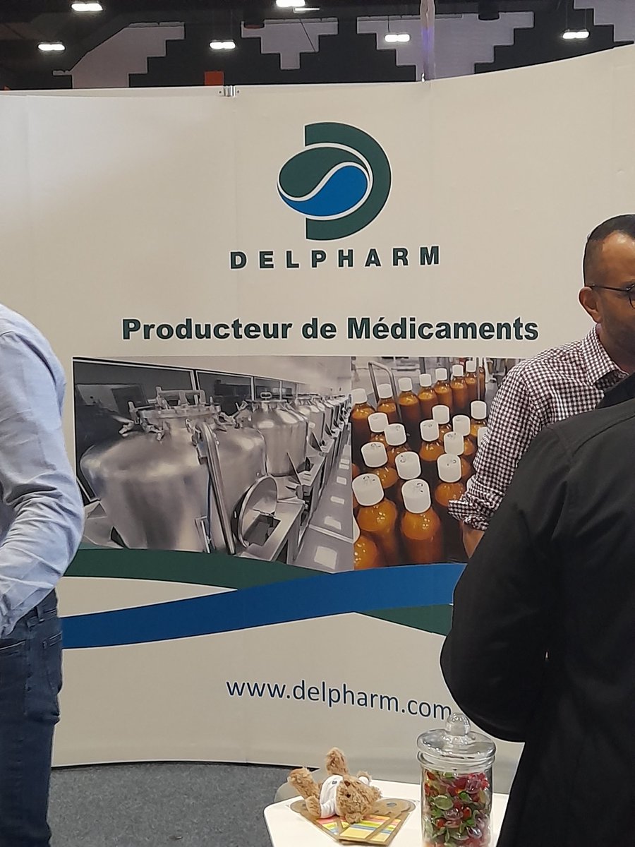 ValerieColella's tweet photo. 🔛 En direct de #Saintlouis le salon @TrinatEmploi bat son plein .👍Les entreprises vous attendent notamment le secteur pharmaceutique...🤞N'hésitez pas et venez vous présenter, les équipes de @poleemploi_GE sont là pour vous accompagner. https://t.co/vsvncsVui2