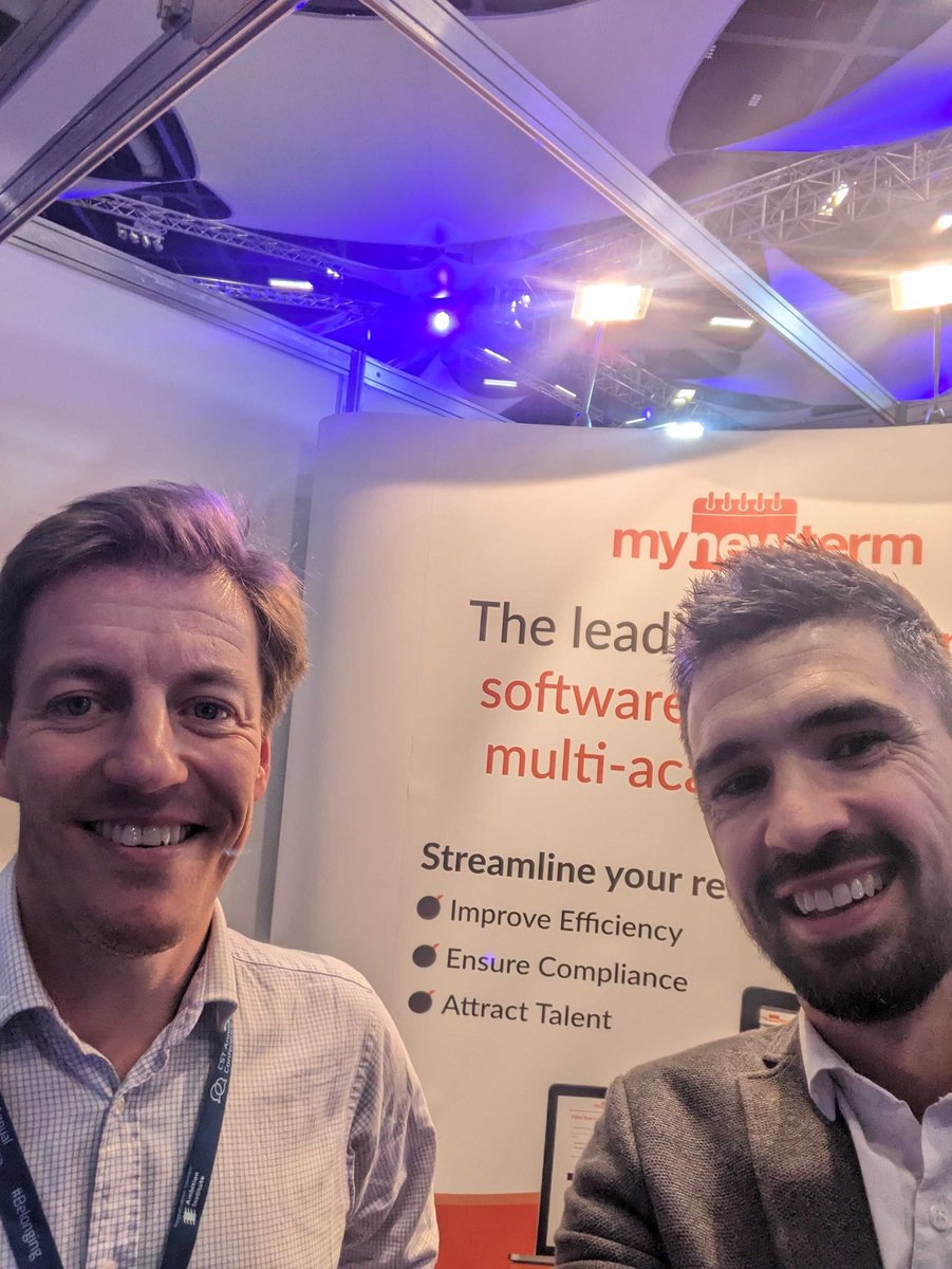 mynewterm's tweet photo. We're back for day 2 at the @CSTvoice Annual Conference.
Dale was busy capturing selfies with many of our current customers yesterday. Do pop on by for a conversation later today if you are at the event (selfie optional ๐ธ)
#Belonging #matevent https://t.co/662bp9aRr3