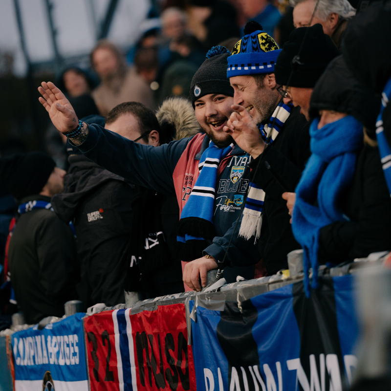 ClubBrugge's tweet photo. Through rain and wind. Over land and over sea. Always there, ๐๐ฏ๐๐ซ๐ฒ๐ฐ๐ก๐๐ซ๐ ๐ฐ๐ ๐ ๐จ. ๐๐ค #BODCLU #UECL