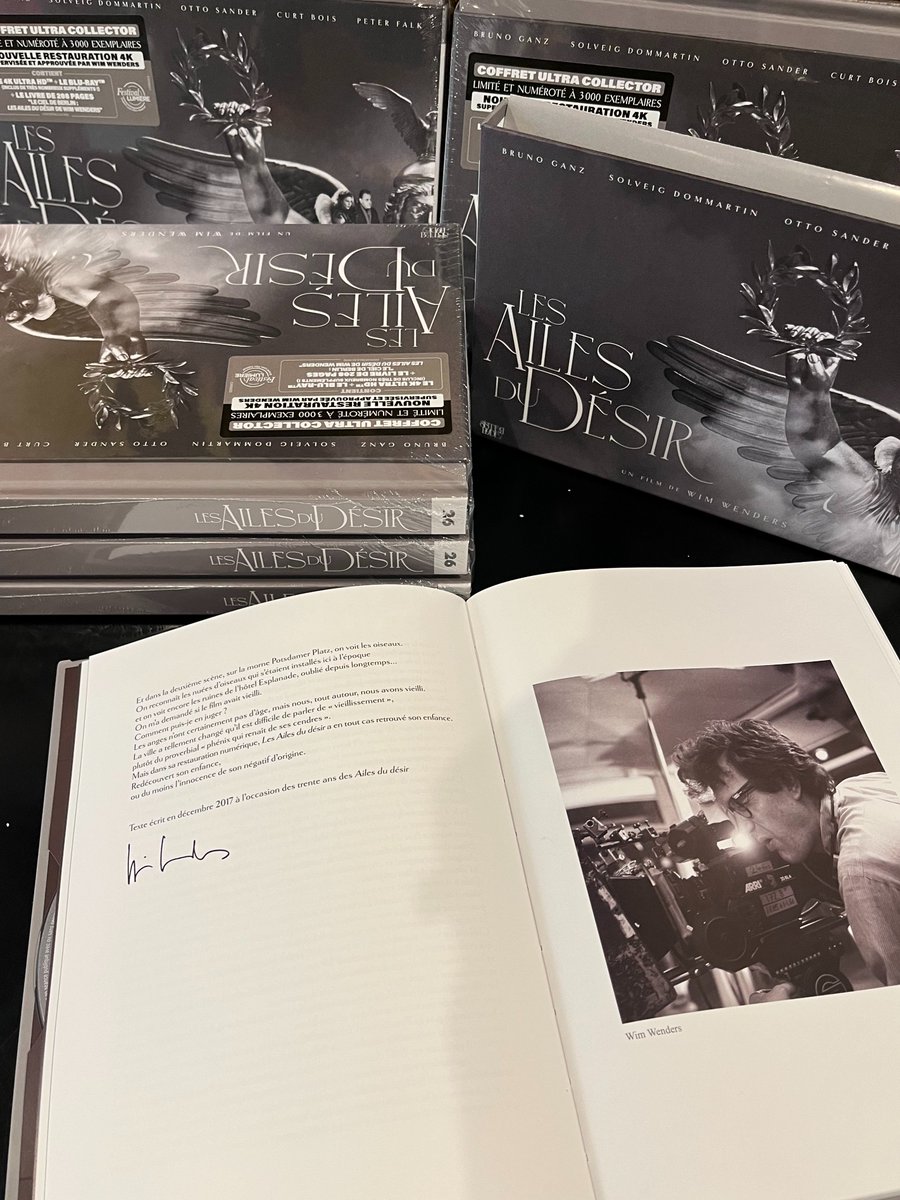 CarlottaFilms's tweet photo. Tenez-vous prêt pour notre #CUC 26 qui arrive le 17/10 ! LES AILES DU DÉSIR de #WimWenders est une splendide fresque visuelle et sonore sur le Berlin de la fin des années 1980. Actuellement en précommande sur https://t.co/Vdn8PytGuZ #ArgosFilms #WimWendersFoundation https://t.co/KVL2UF0jWj