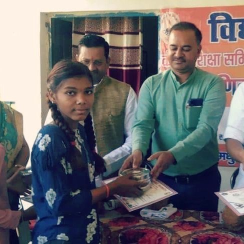 anudcjapgmail's tweet photo. संस्कारित शिक्षा का केंद्र #सरस्वतीशिशुमंदिर 
@Amitdave_rss ji
@Dr_DKPandey ji https://t.co/ScelxTNREx