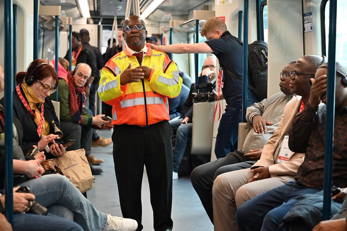 _cosatu's tweet photo. Workers in South Africa are demanding an affordable, reliable and efficient public transportation system for all @eNCA @_cosatu @PresidencyZA #InternationalDayforDecentWork https://t.co/cfJK451Hxm