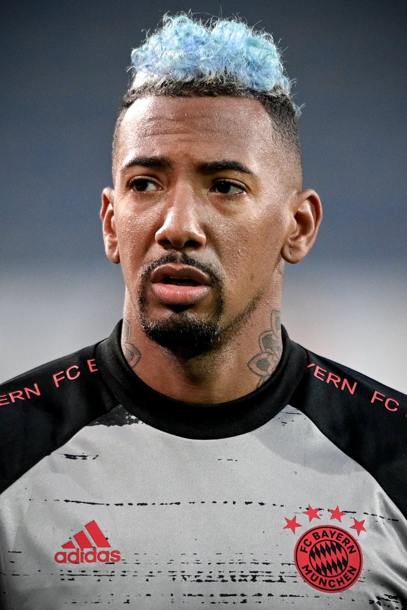 🚨 FC Bayern have just informed Jerome Boateng that he will NOT be signed after four days training.

Despite excellent training reports, extra football reasons/fans reaction made FC Bayern decide against the move.

Boateng remains available as free agent.