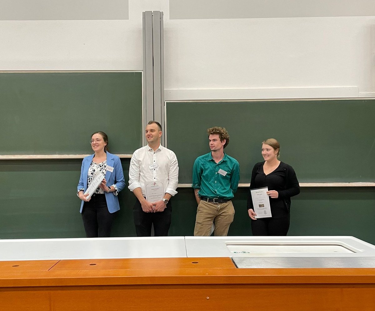 Müller Group Berlin (@groupmullerfu) on Twitter photo Thank you everyone for participating at the NDDK2023 congratulations to the winners of the poster and presentation prize Jan Rosenboom <a href="/SchulzGroup/">Schulz Group</a>, Angelika Nietzel (AG Tamm) Marc C. Neben <a href="/schneider_lab/">Sven Schneider 🇺🇦</a> and Marie Sophie Würdemann (AK Müller) Thank you everyone for participating at the NDDK2023 congratulations to the winners of the poster and presentation prize Jan Rosenboom <a href="/SchulzGroup/">Schulz Group</a>, Angelika Nietzel (AG Tamm) Marc C. Neben <a href="/schneider_lab/">Sven Schneider 🇺🇦</a> and Marie Sophie Würdemann (AK Müller)