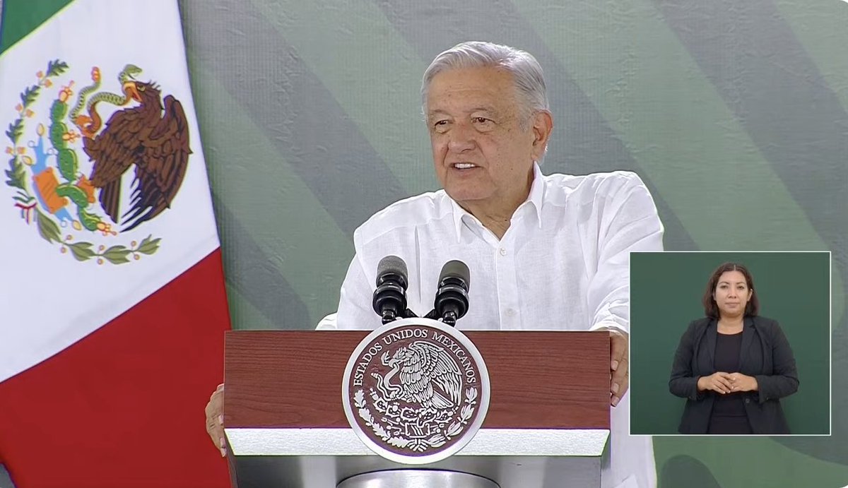 canalcatorcemx's tweet photo. #ConferenciaPresidente | El presidente @lopezobrador_ dijo que la delegación de #EUA en la reunión del #DialogoDeAltoNivel en Seguridad aclaró que la construcción de 36 km de muro "es por una autorización que tienen en el presupuesto y como tienen una oposición, les están exigiendo que construyan", además, reveló que "ellos no quieren hacerlo, [...] quieren cumplir la ley, pero no están de acuerdo con la construcción de muros".